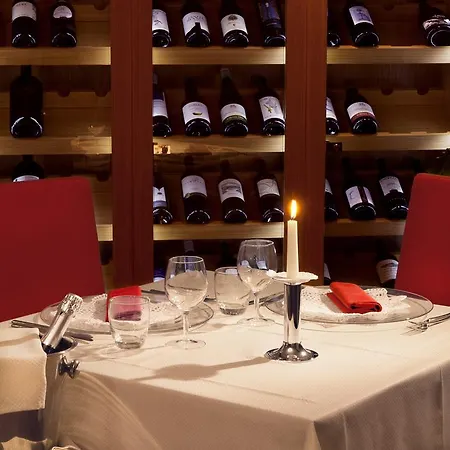 Cavallino Bianco 3*